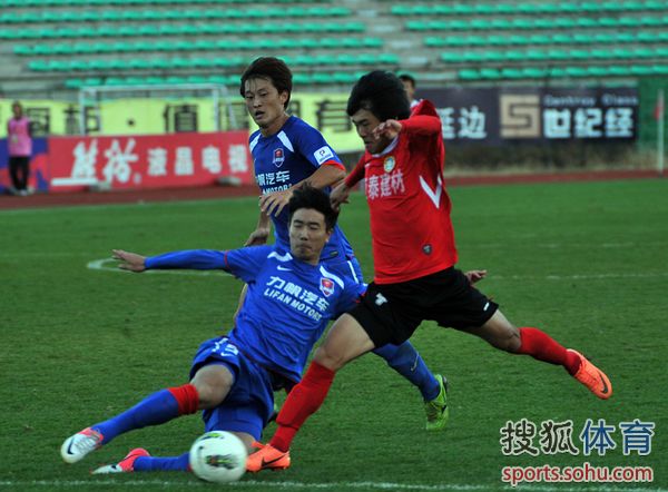 星空平台-重庆当代力帆足球队